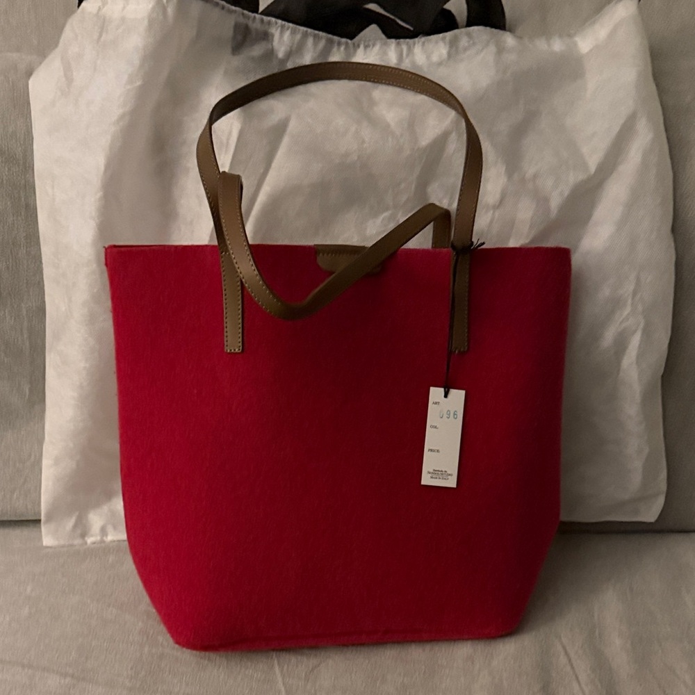 NWT Bright Pink Felt Tote Bag w/Brown Leather straps & brown suede pouch
